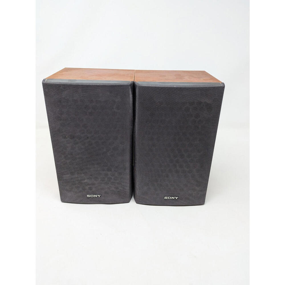 SONY SS-CNEZ30 Pair of Cabinet / Bookshelf  Speakers 6 Ohms Wood Grain